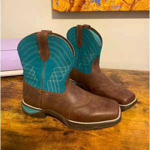 Ariat® Ladies Anthem Shortie Dark Cottage & Turquoise Boots 10035776